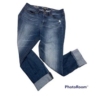 Women’s Distressed Wide-Cuff Skinny Jeans